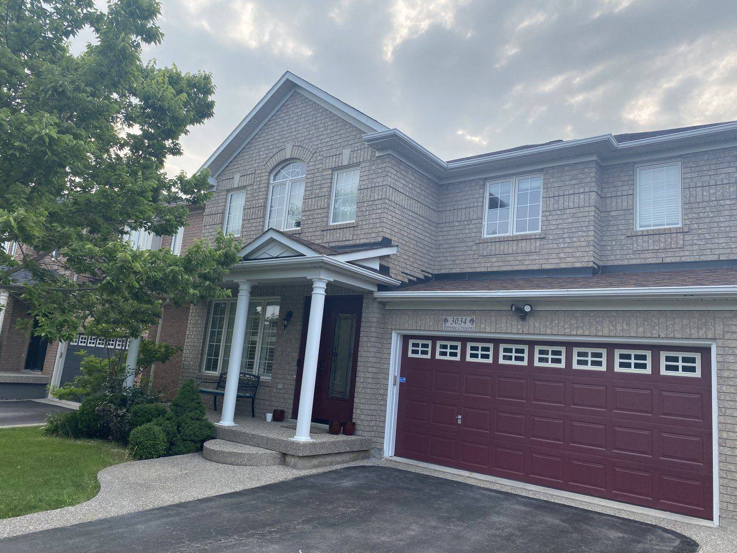 Oakville, ON L6M 5C4,3034 Portree CRES