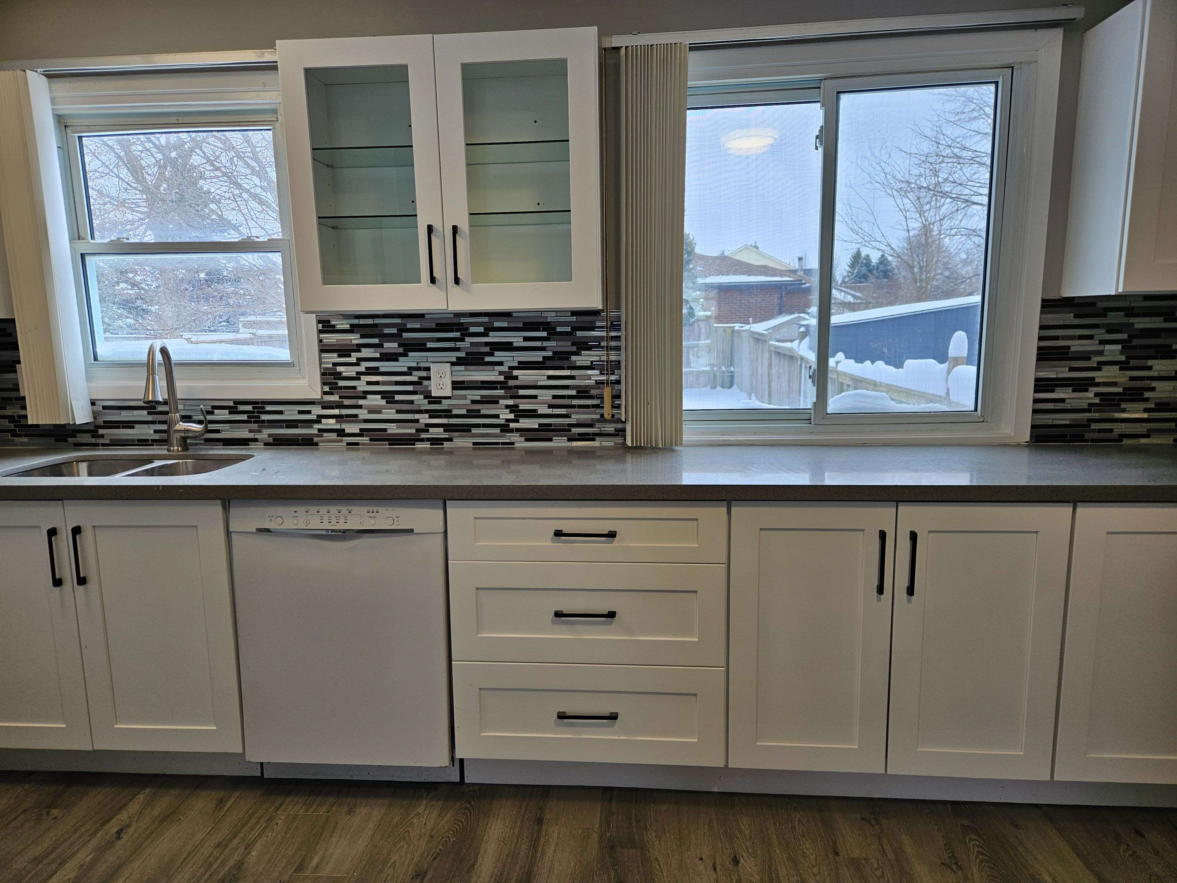 London North, ON N6G 3M2,1004 Lawson RD