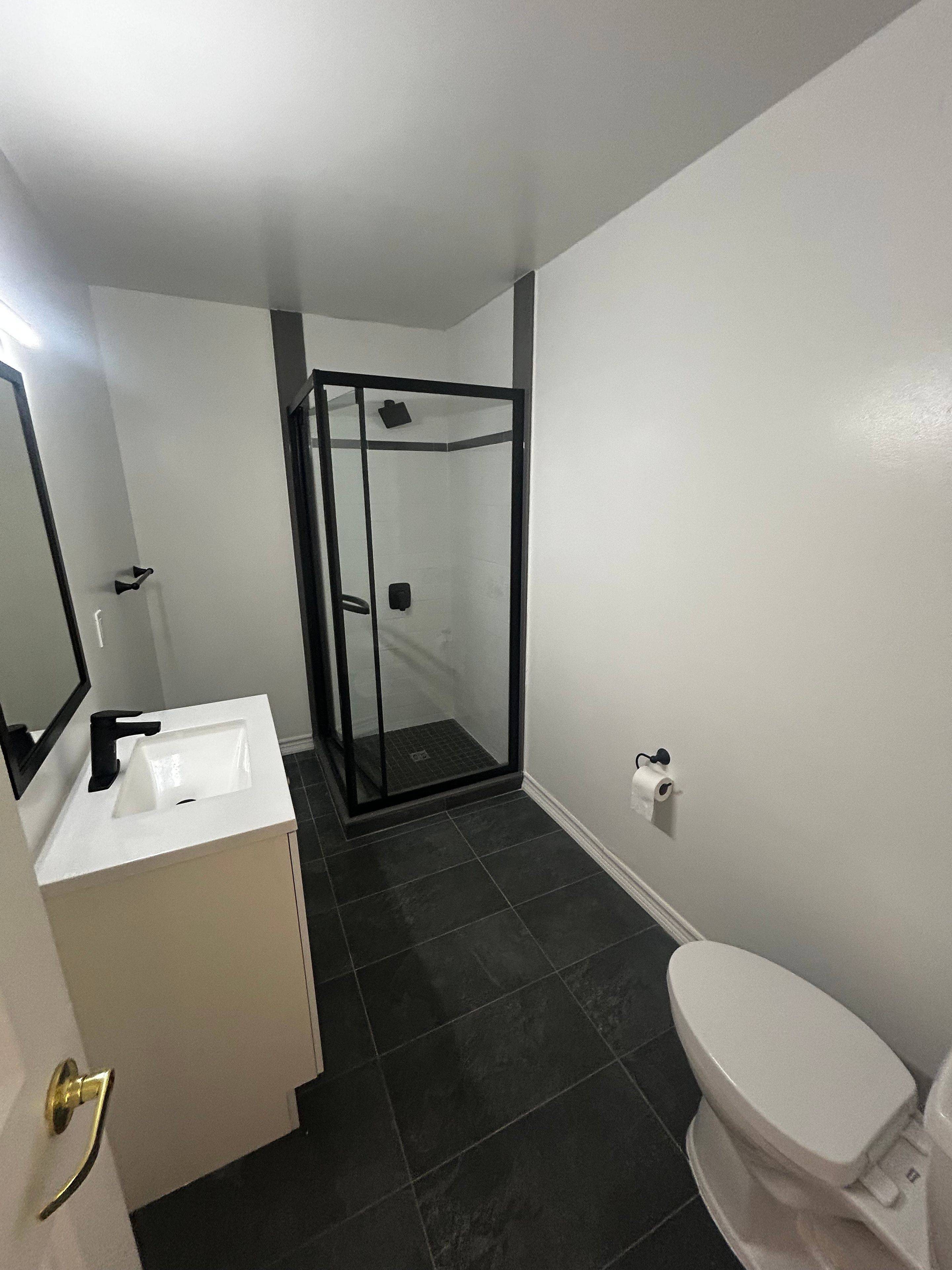 Peterborough, ON K9H 2L2,174.5 Hunter ST W #6