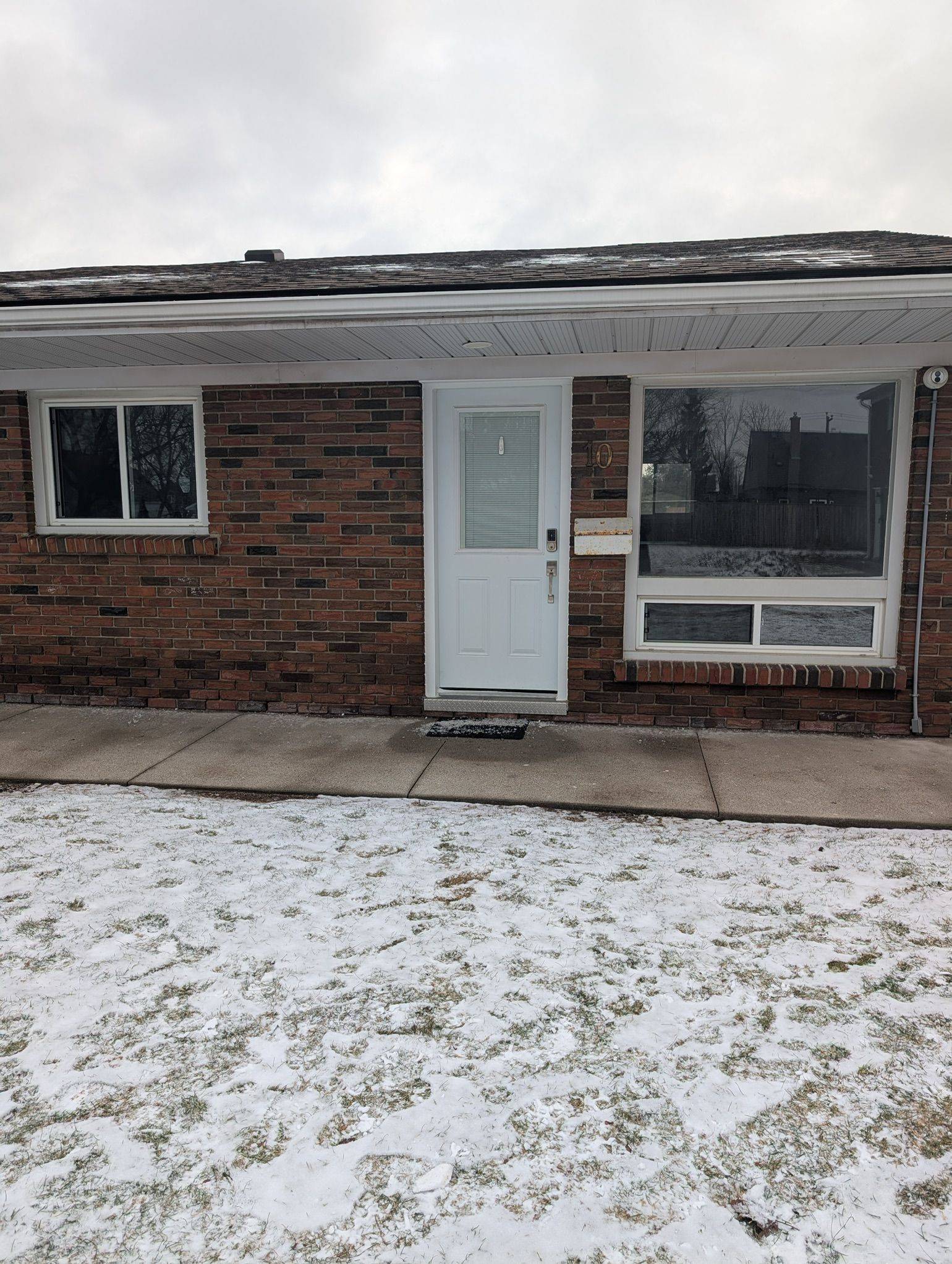 St. Thomas, ON N5R 1H7,75 Elm ST #10