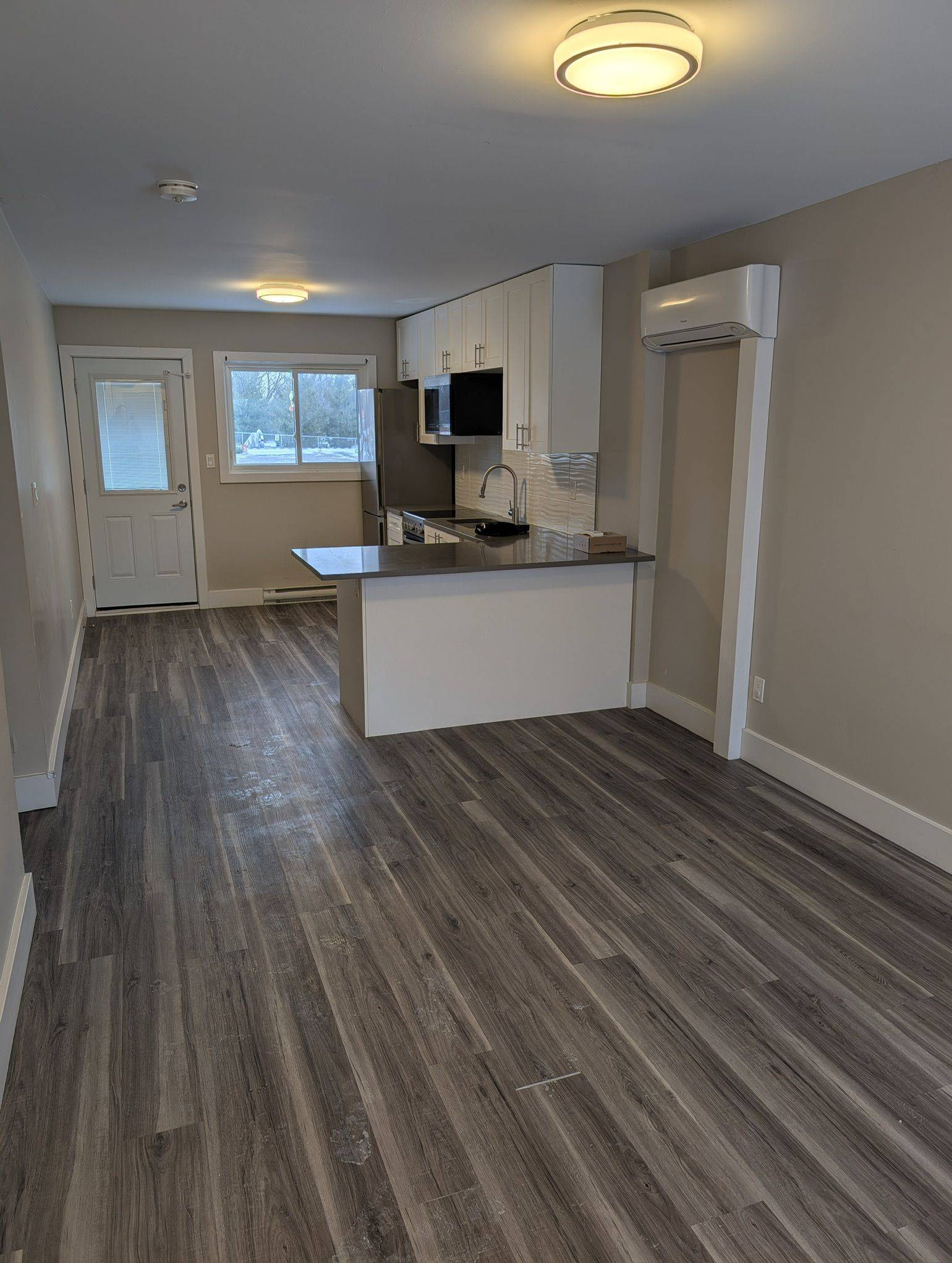 St. Thomas, ON N5R 1H7,75 Elm ST #10