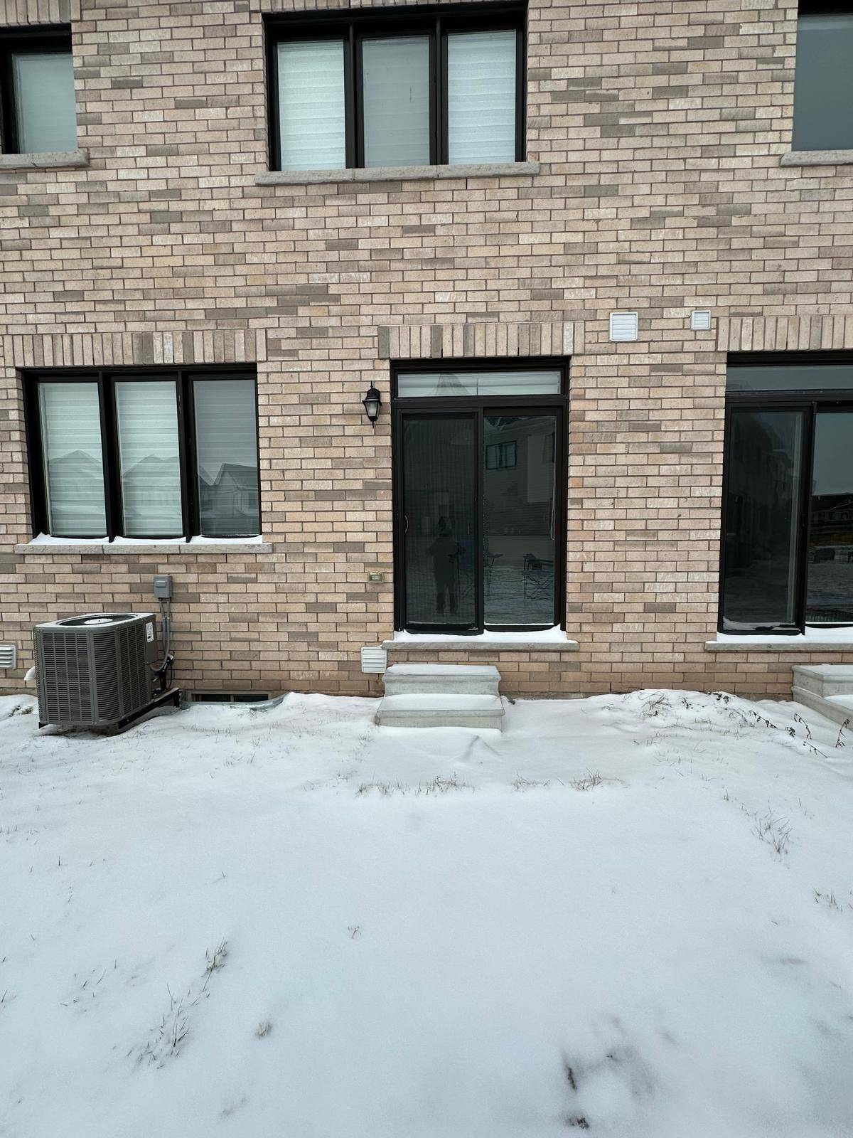 Welland, ON L3B 0M6,152 KEELSON ST