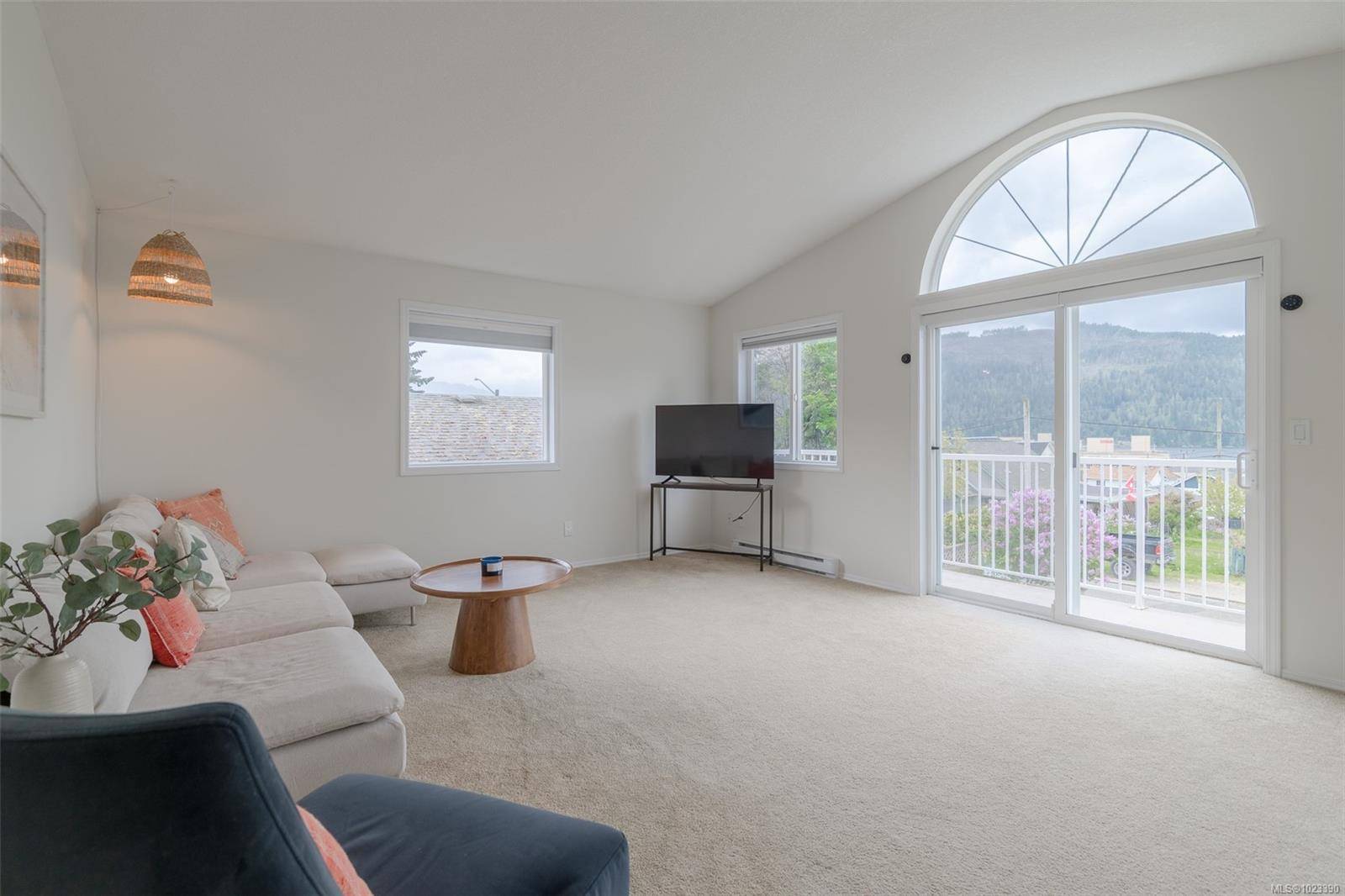 Port Alberni, BC V9Y 2A2,2575 2ND Ave