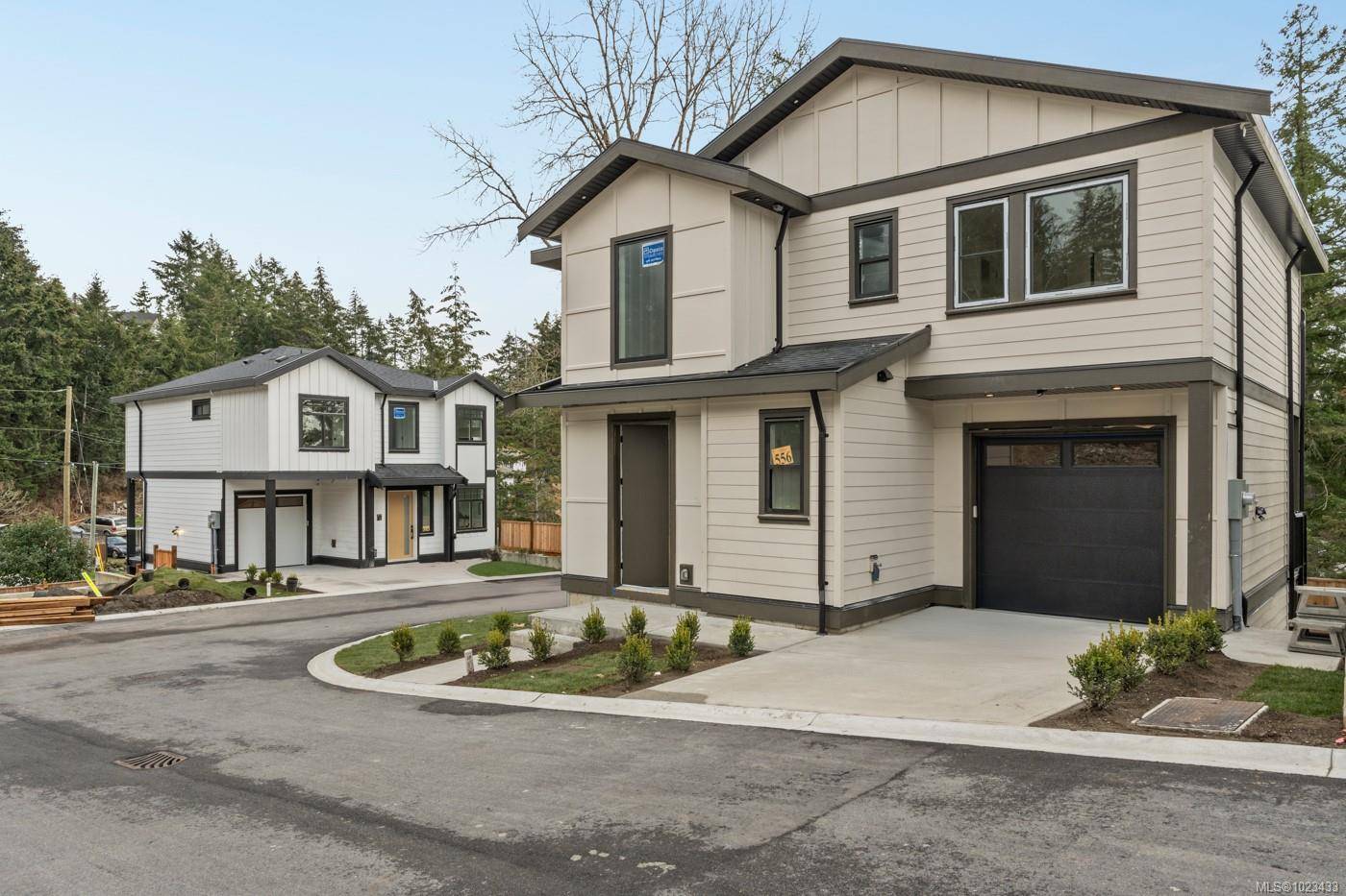 Langford, BC V9B 6C1,556 Belford Pl