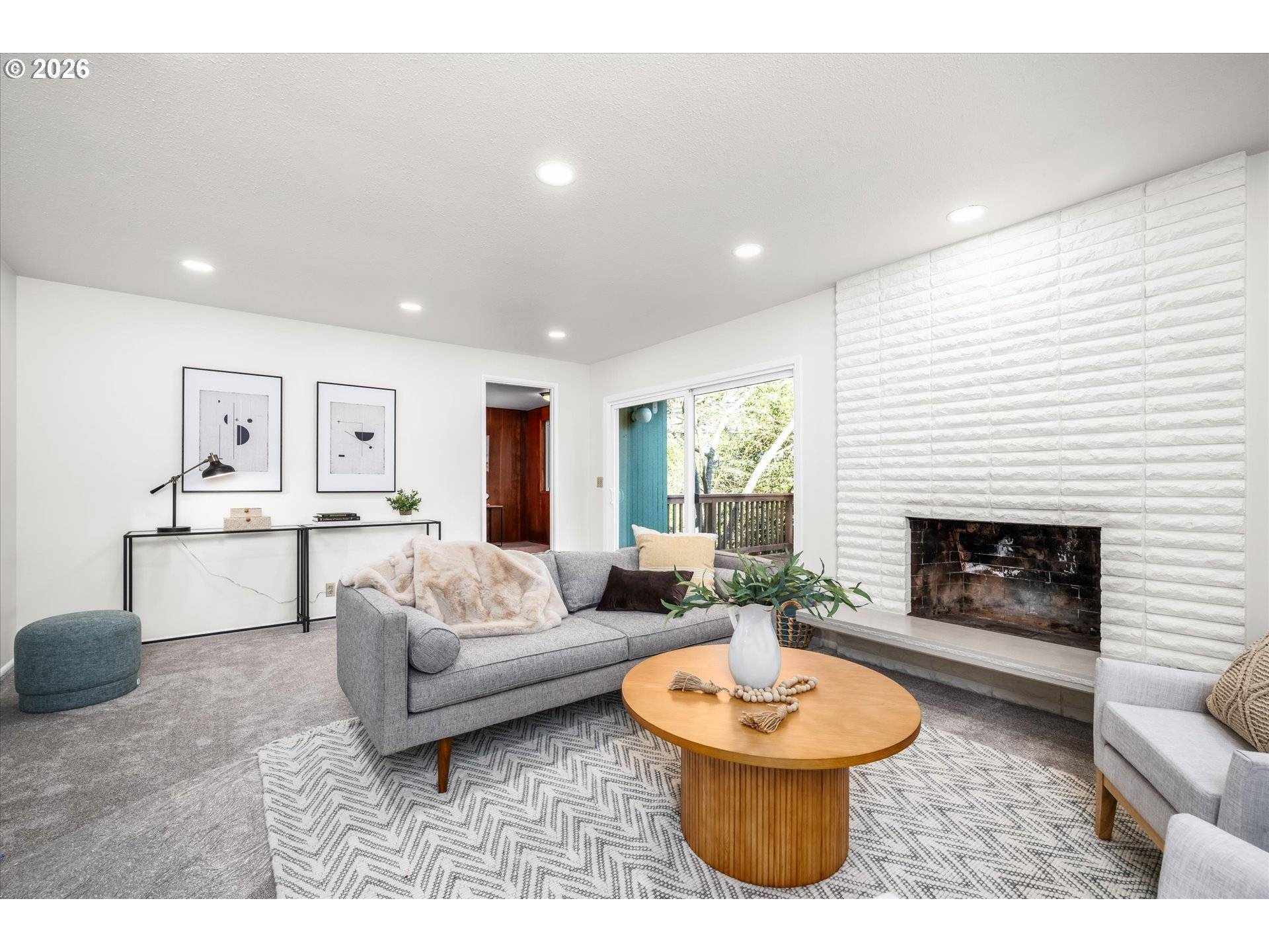 Eugene, OR 97405,195 Coachman DR