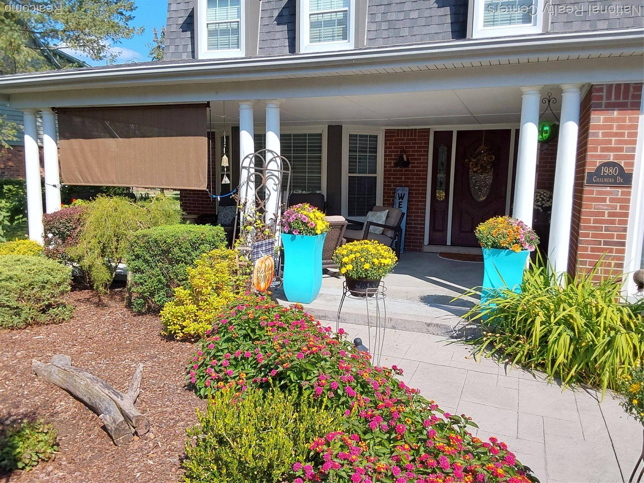 Rochester Hills, MI 48309,1980 Chalmers DR W