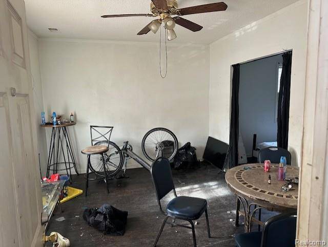 Ecorse, MI 48229,17 E Rockwood ST