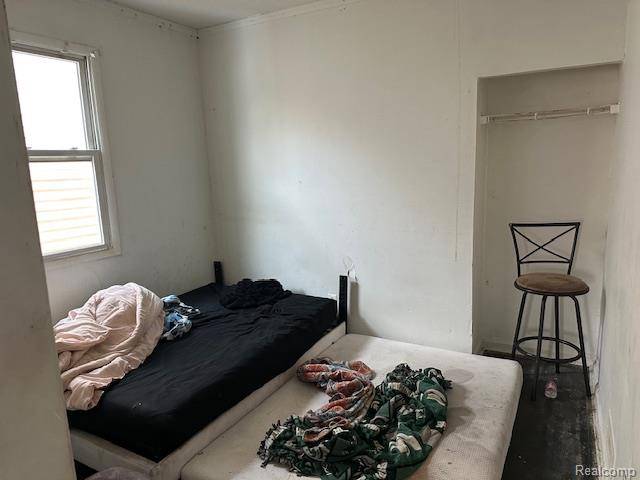 Ecorse, MI 48229,17 E Rockwood ST