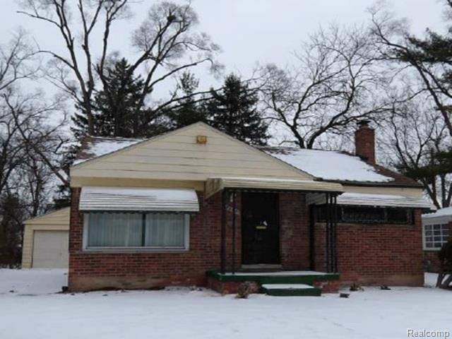 Detroit, MI 48219,19358 Evergreen RD