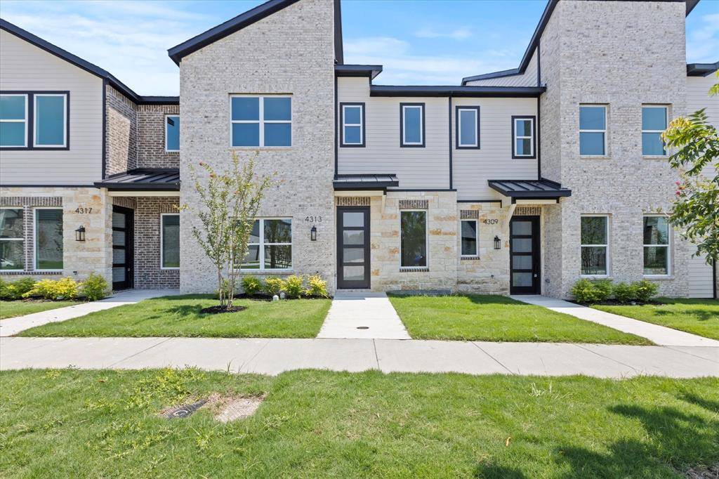 Rowlett, TX 75089,4313 Centerton Mews