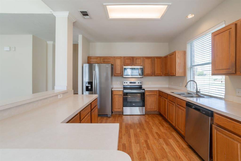 Rowlett, TX 75088,1814 Walnut Hill Drive