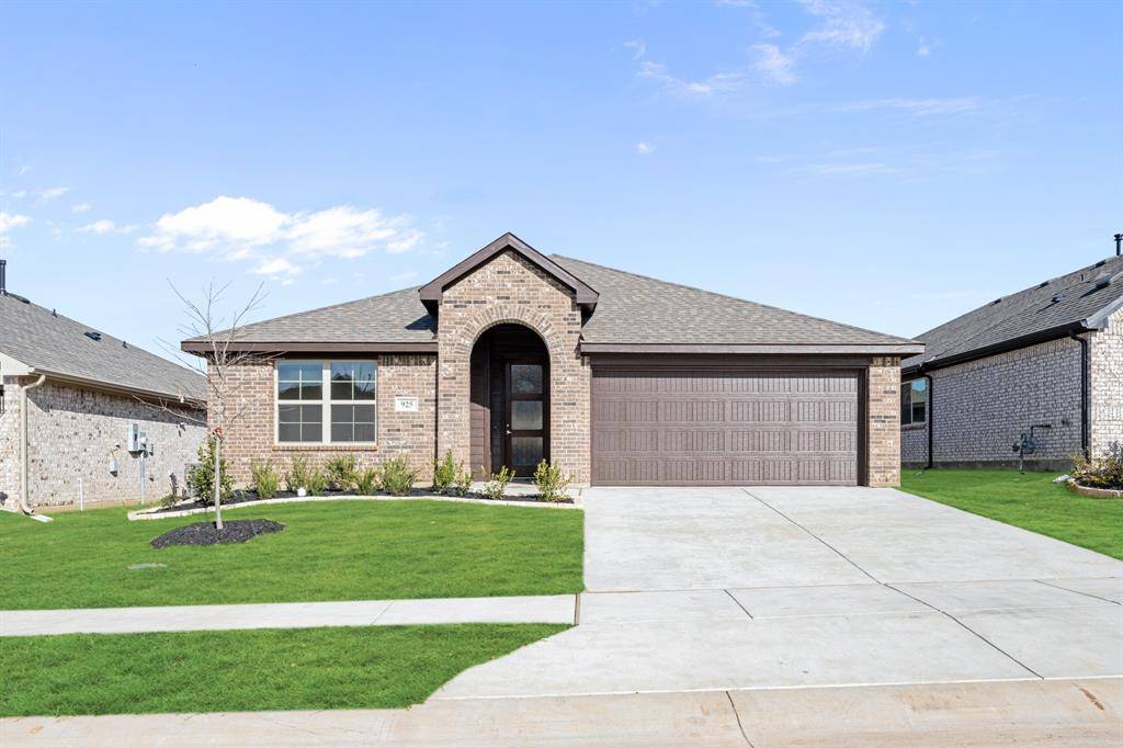 Alvarado, TX 76009,925 Kingbird Lane