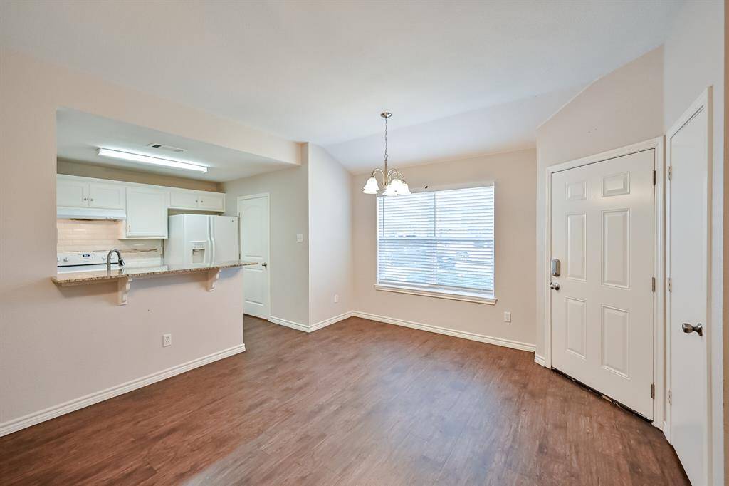 Mansfield, TX 76063,607 Kings Way Drive #B