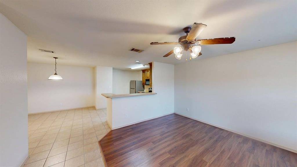 Denton, TX 76201,2335 Elm