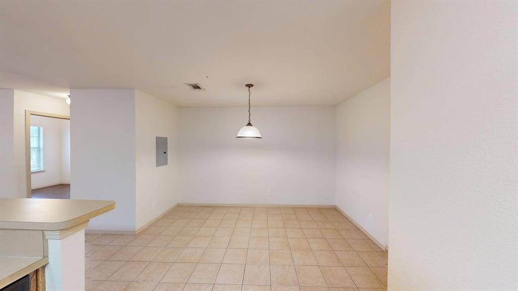 Denton, TX 76201,2335 Elm