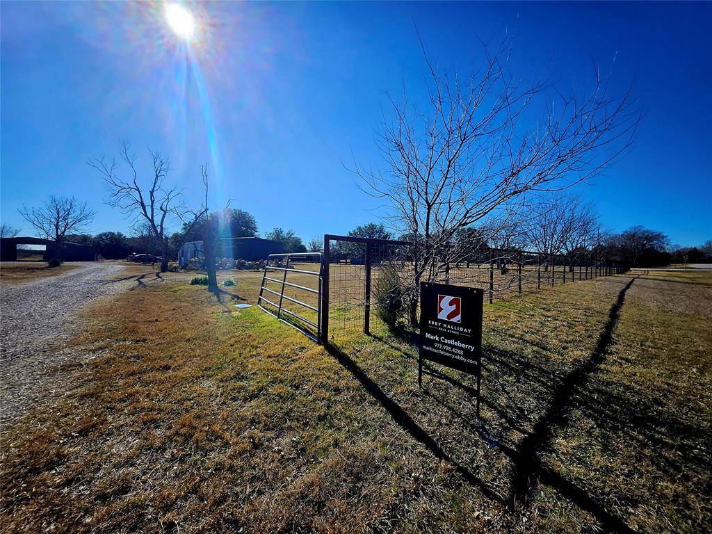 Valley View, TX 76272,15309 S FM 372