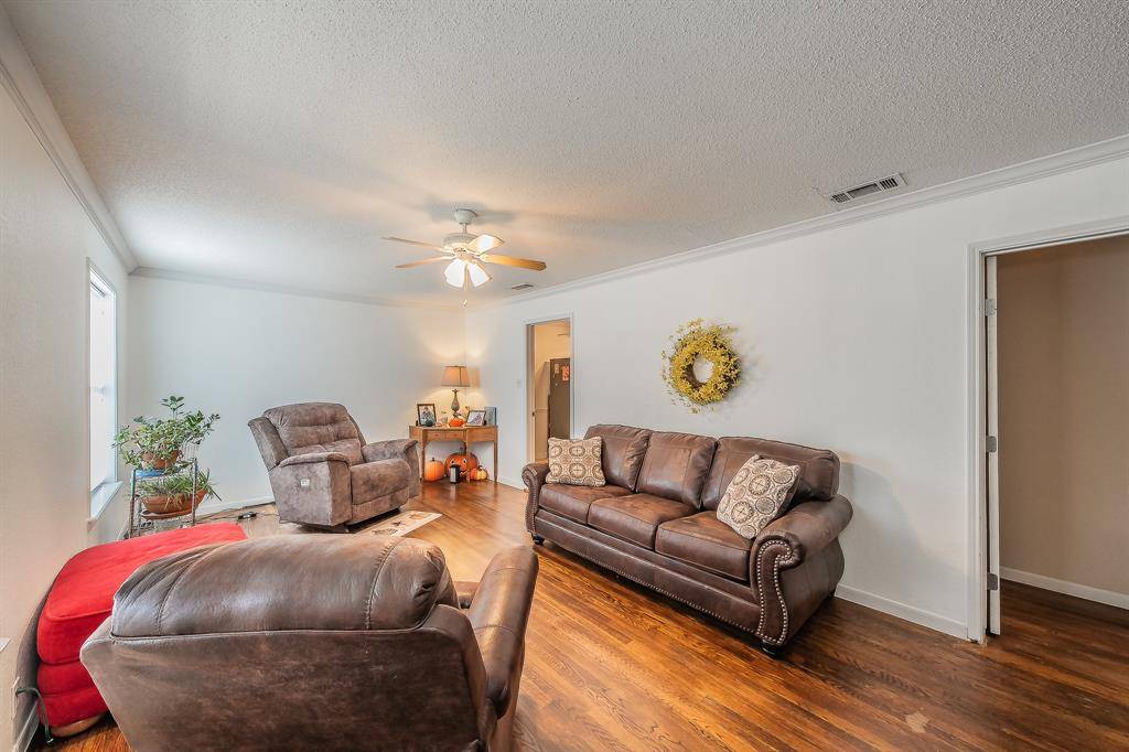 Arlington, TX 76013,1205 Marshalldale Drive