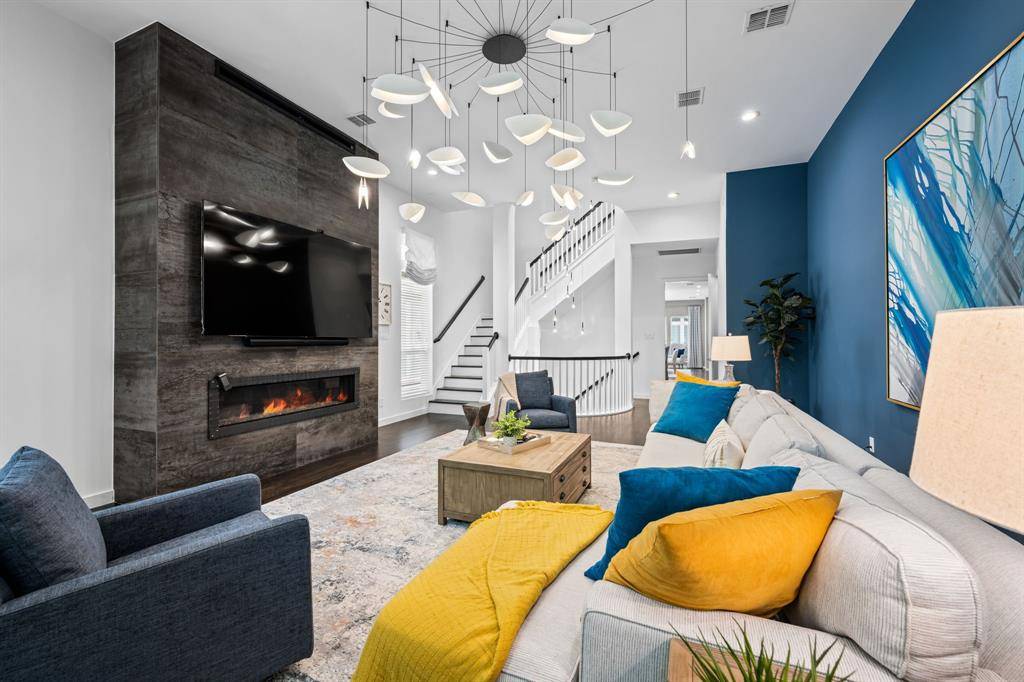 Dallas, TX 75204,2214 Allen Street #A