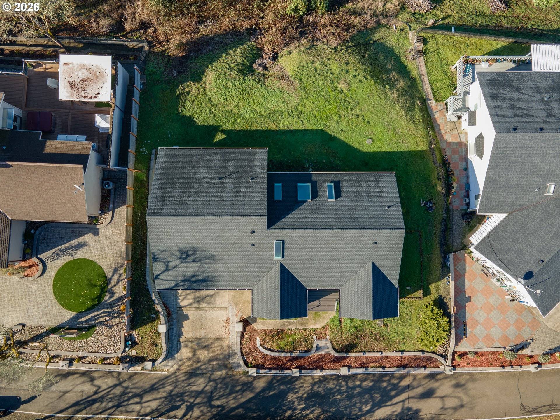 Roseburg, OR 97471,383 RIDGECREST DR