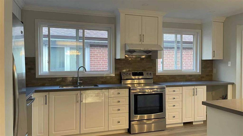 Toronto C15, ON M2M 3A6,91 Mintwood DR #Upper Level