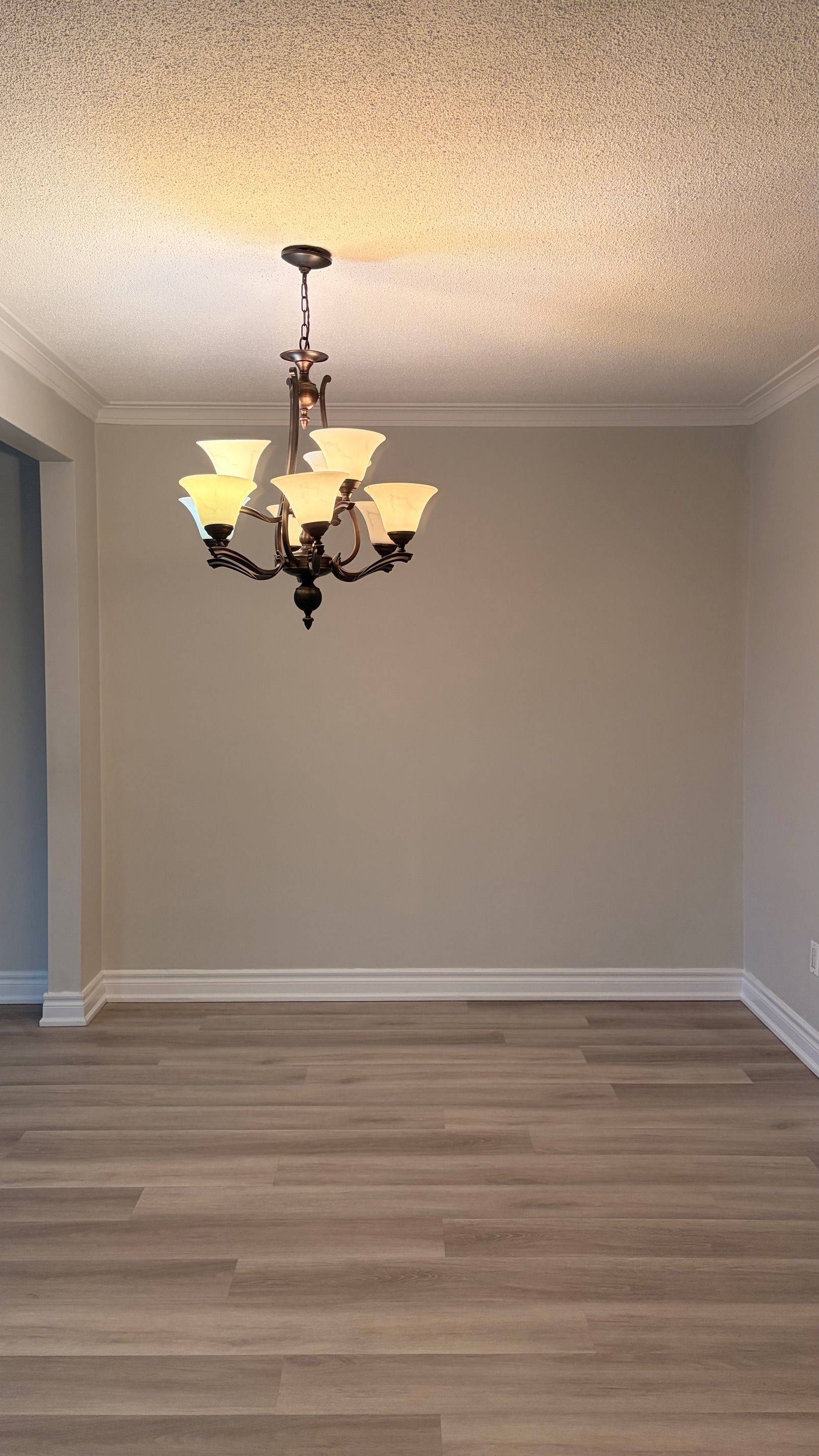 Toronto C15, ON M2M 3A6,91 Mintwood DR #Upper Level