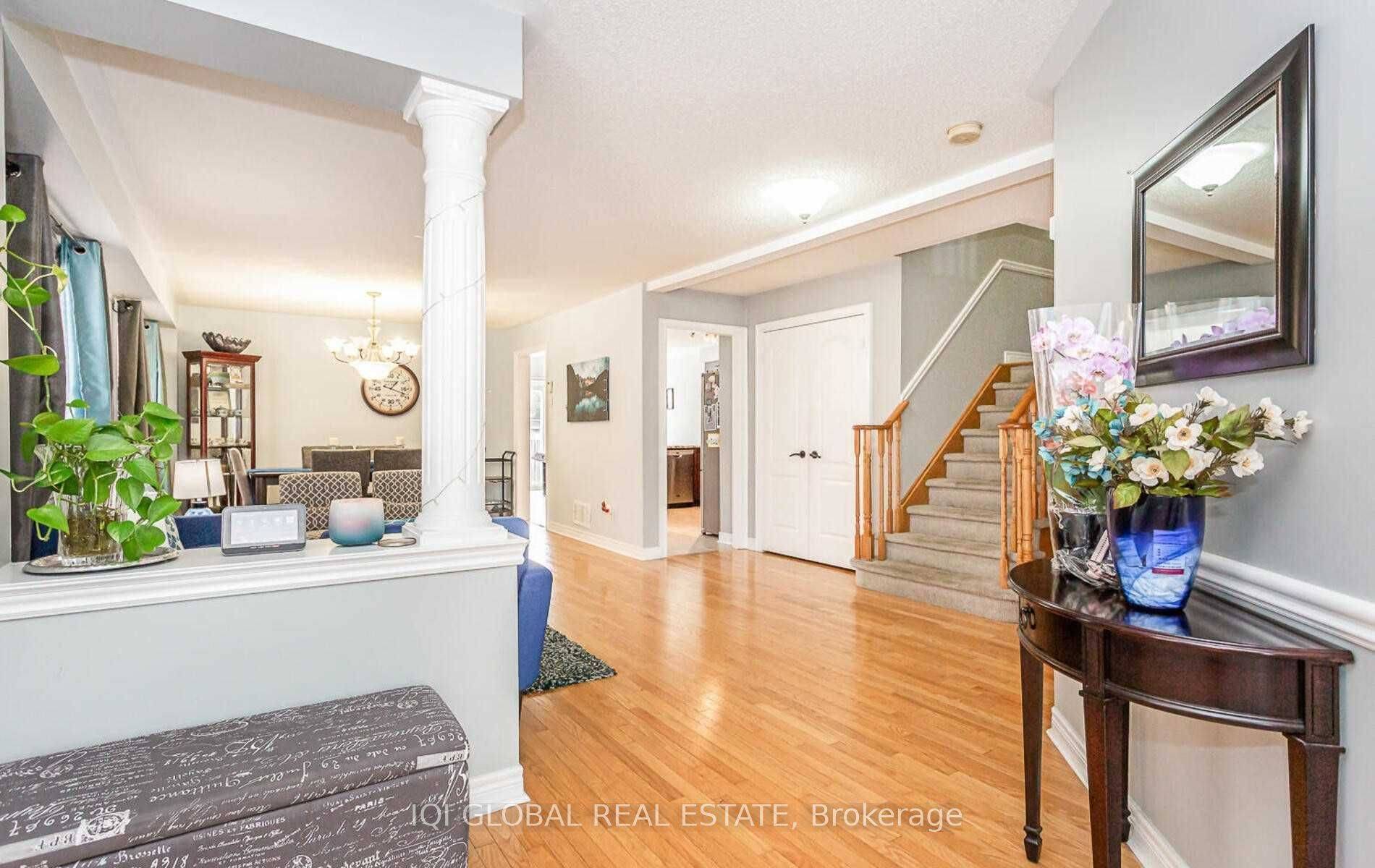 Mississauga, ON L5W 1S7,6678 Nimbus Gate