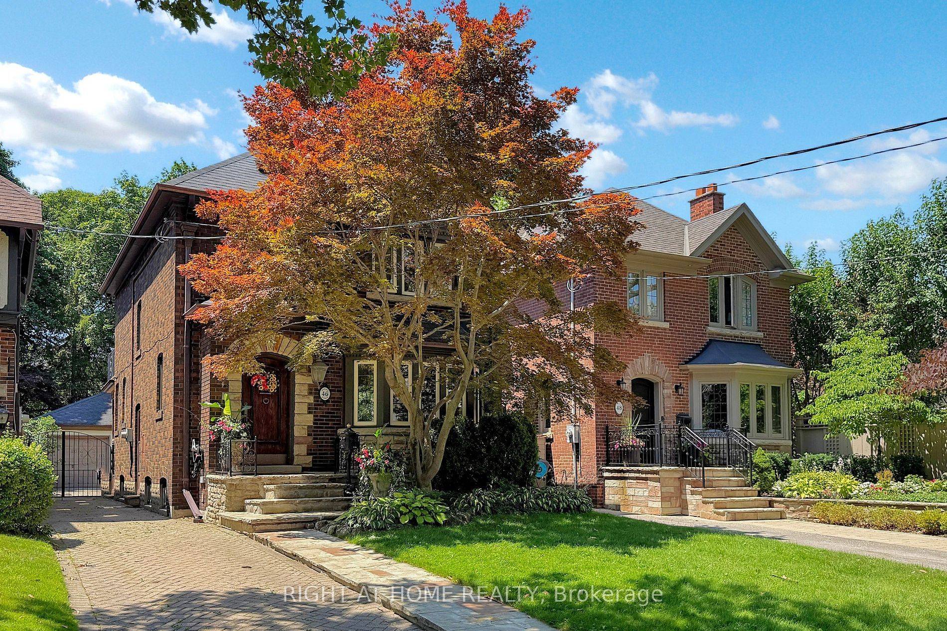 Toronto W08, ON M8X 2J4,46 Jackson AVE