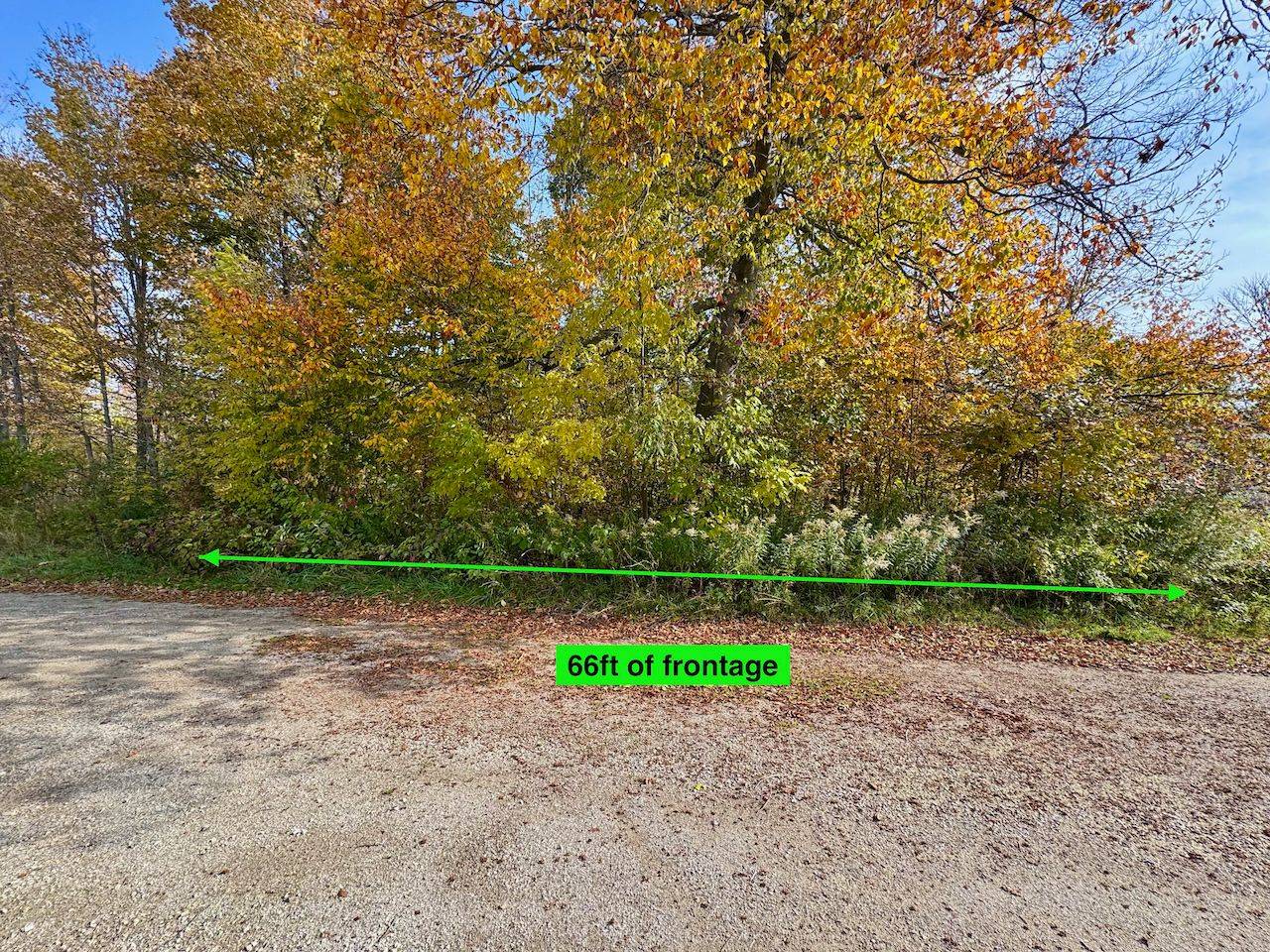 Northern Bruce Peninsula, ON N0H 1W0,35 Byron ST