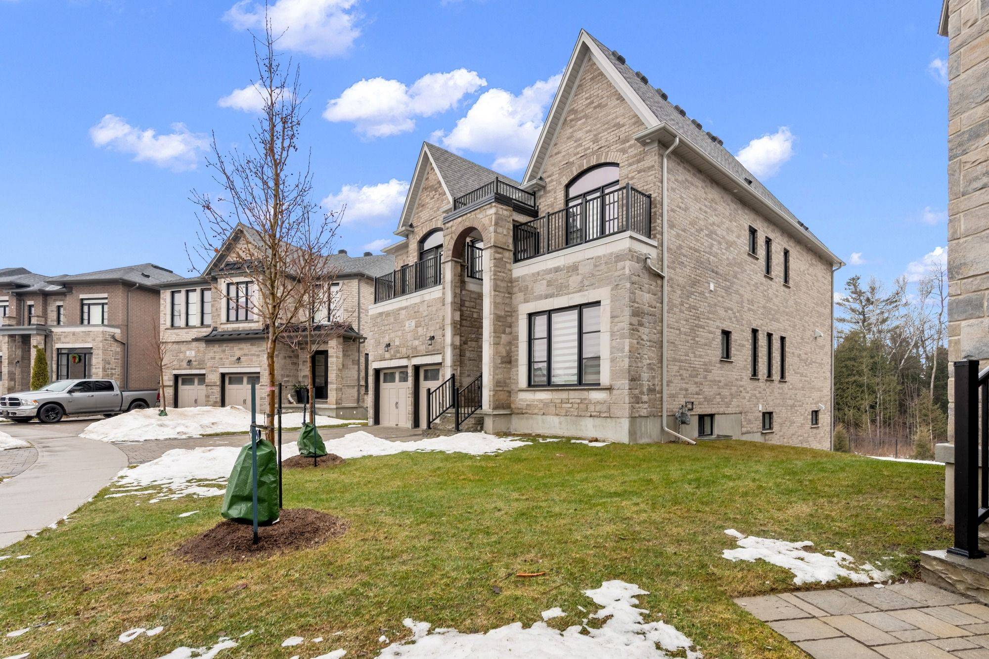 Guelph, ON N1G 0E4,147 AMBROUS CRES