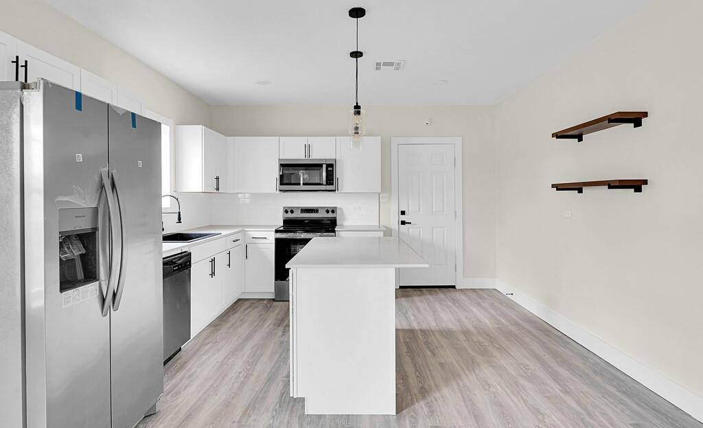 Kosse, TX 75838,200 S Narcissus Street