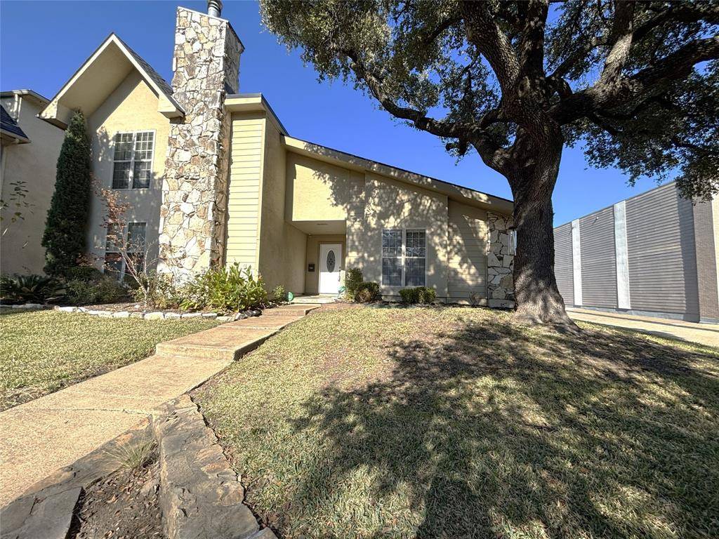 Dallas, TX 75243,9461 Timberleaf Drive