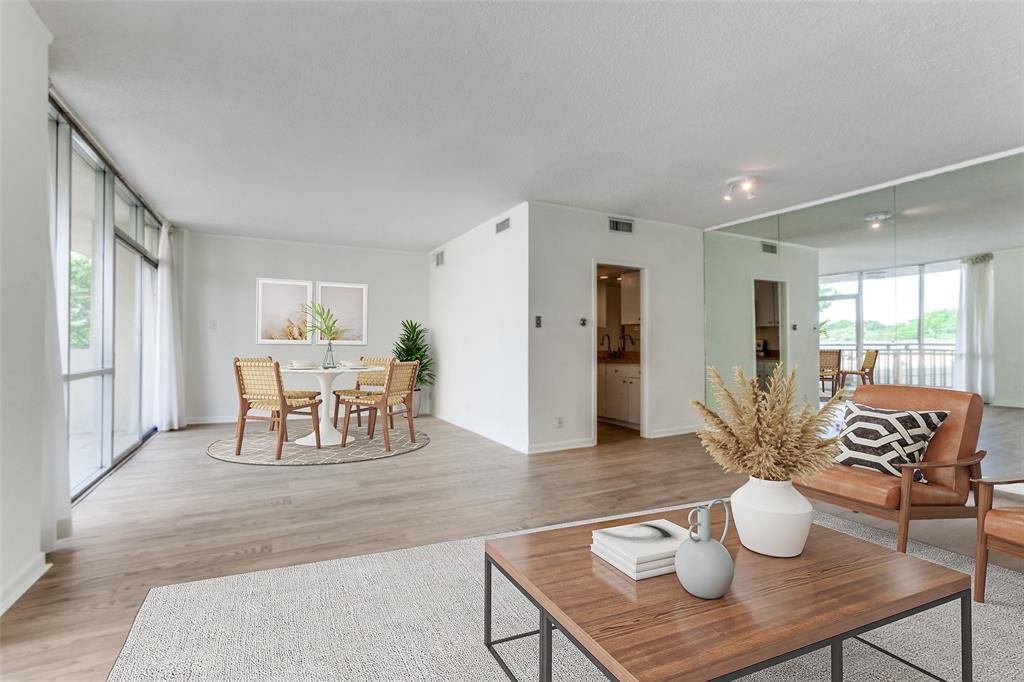 Dallas, TX 75225,6211 W Northwest Highway #304