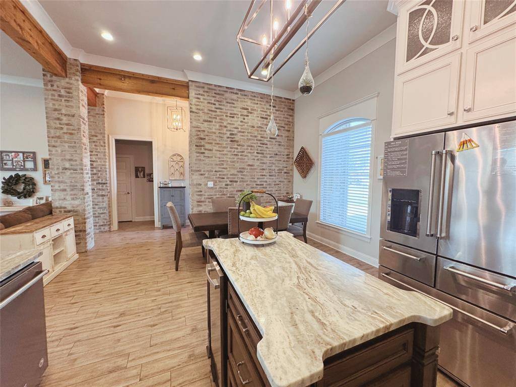 Benton, LA 71006,504 Linden Circle