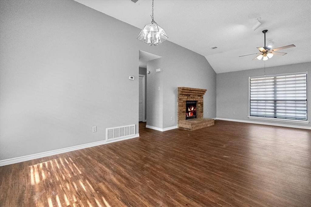 Rowlett, TX 75088,7910 Meadowlark Lane