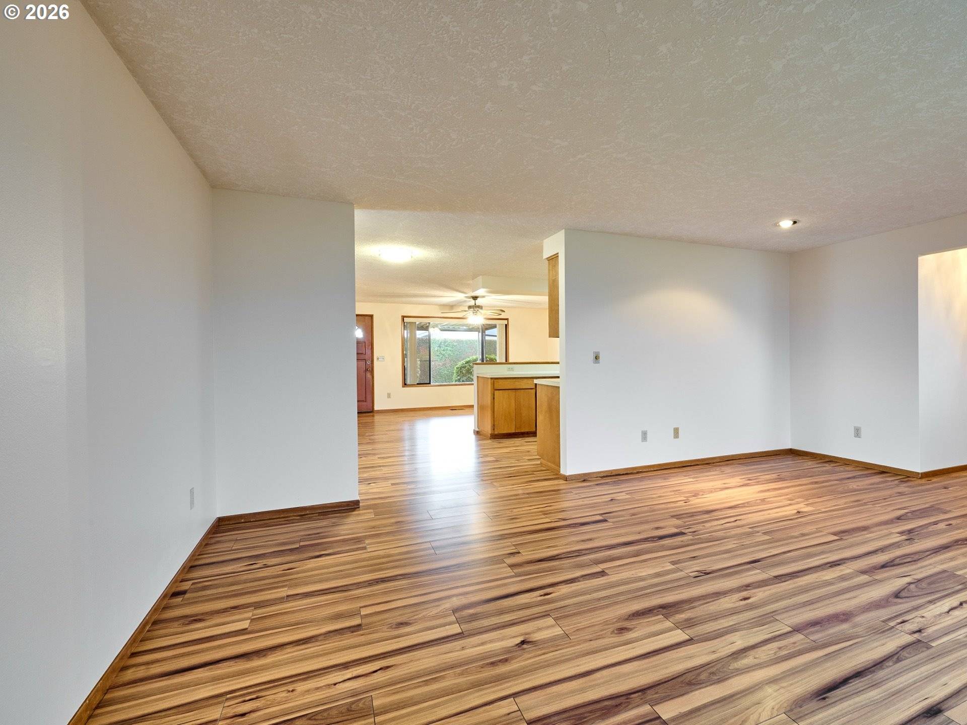 Woodburn, OR 97071,2096 CAMELLIA WAY