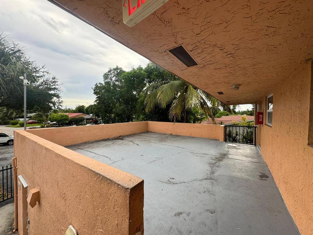 Deerfield Beach, FL 33064,651 NW 42nd Ct