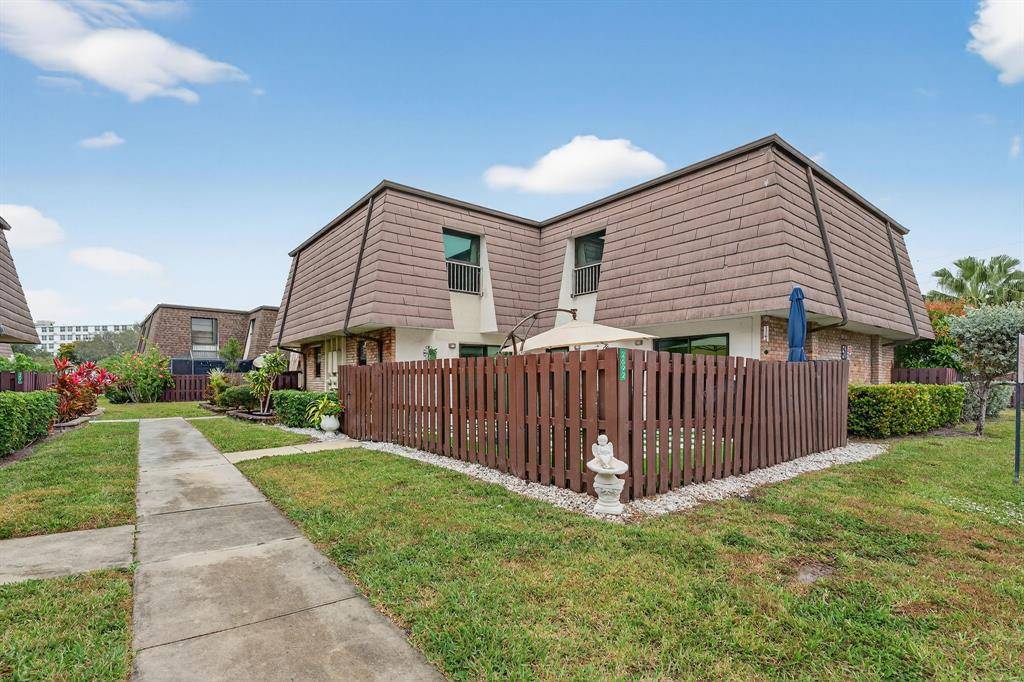 Coral Springs, FL 33065,2692 NW 99th Ave #2692