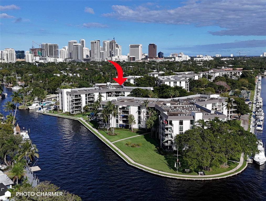 Fort Lauderdale, FL 33315,1301 River Reach Dr #111