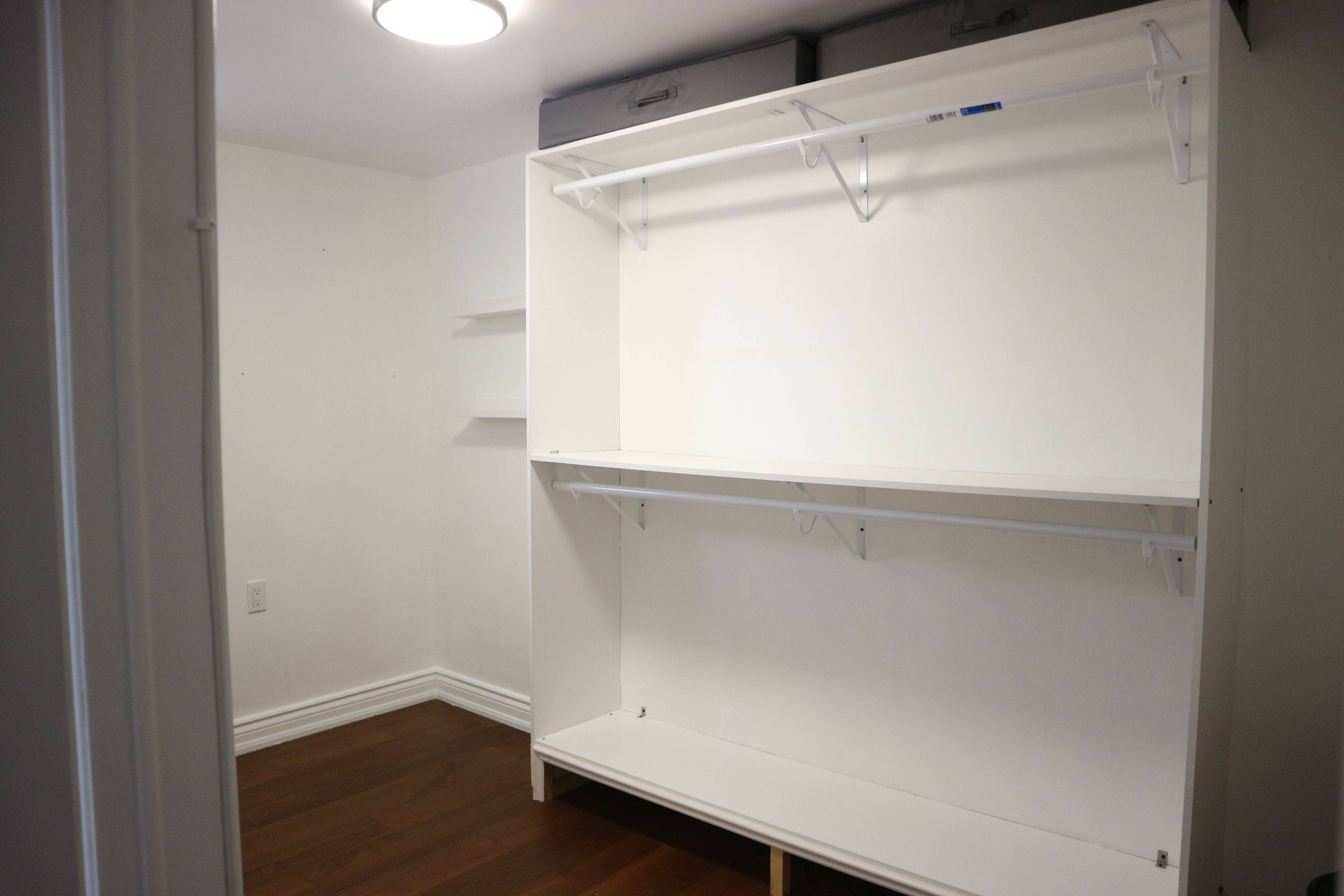 Toronto W10, ON M9V 2P5,11 Bankfield DR #B1