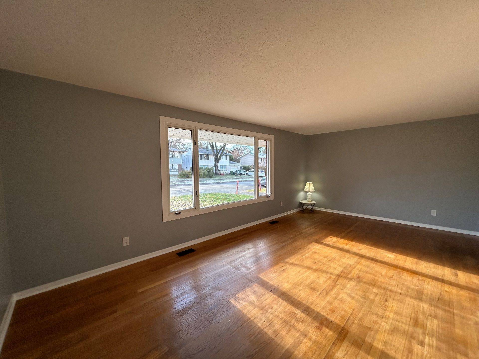 Billings Bridge - Riverside Park And Area, ON K1V 7G6,691 Fielding DR