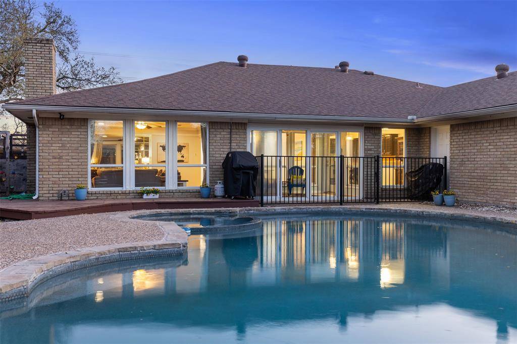 Richardson, TX 75081,1105 E Spring Valley Road