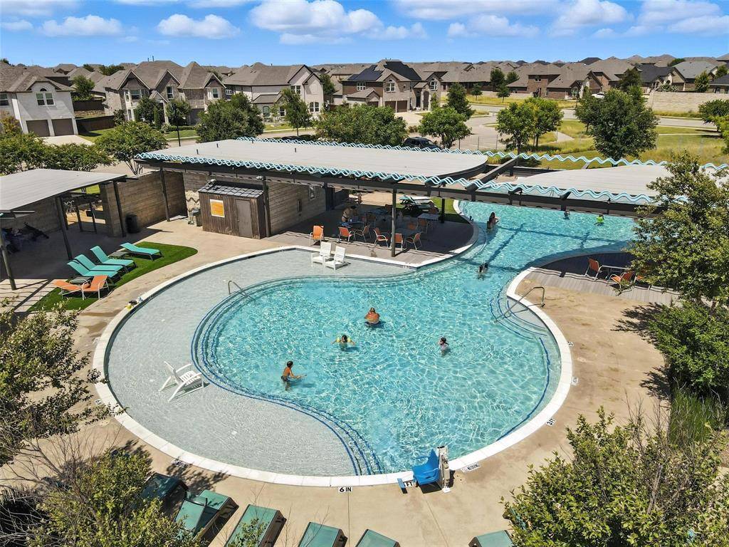 Celina, TX 75009,940 Azure Lane