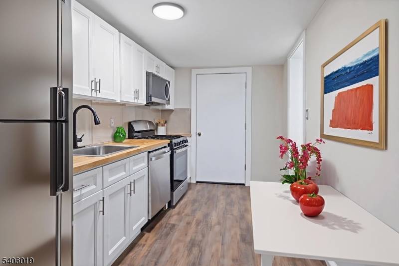 Burlington City, NJ 08016,310 York St