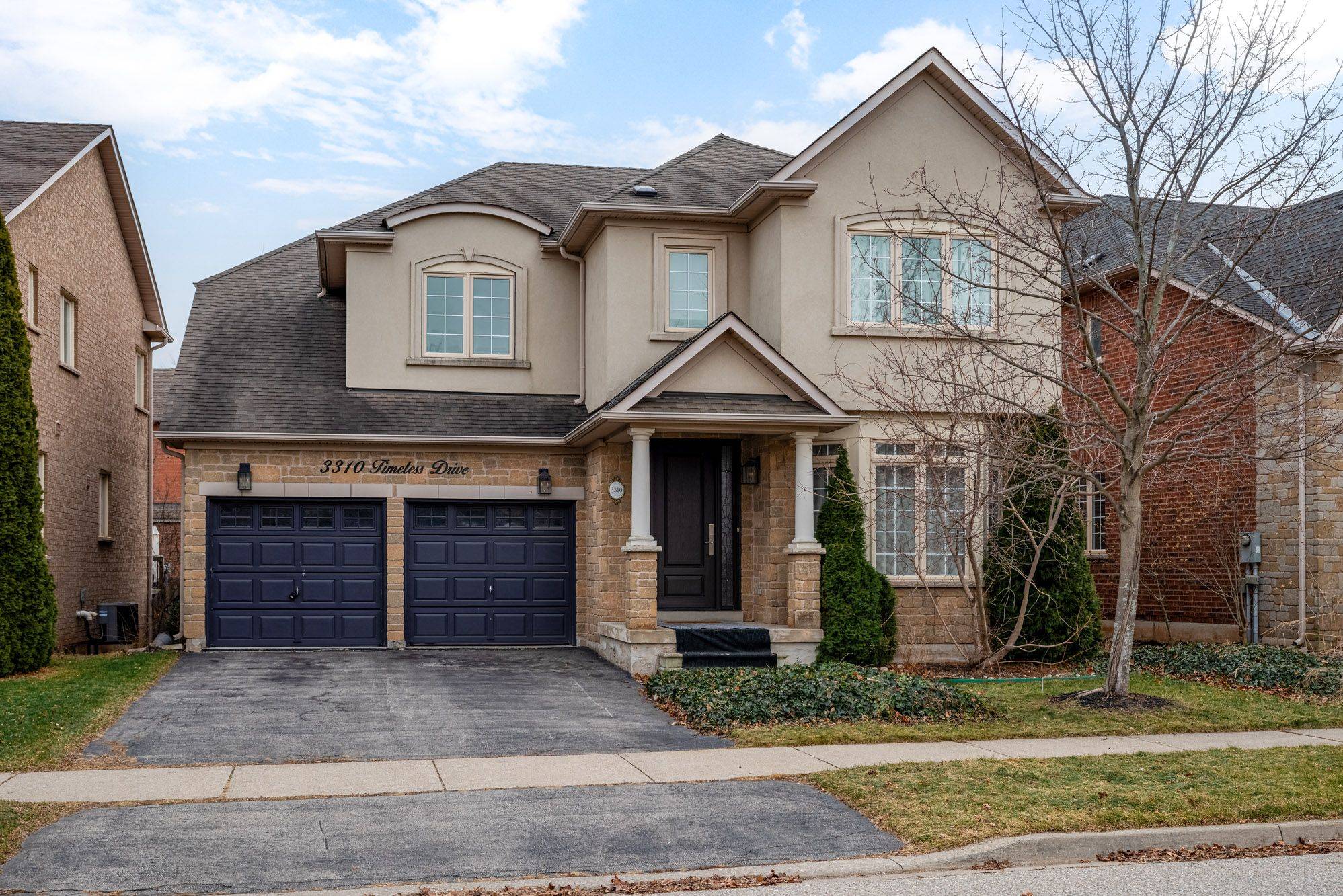 Oakville, ON L6L 6V4,3310 TIMELESS DR