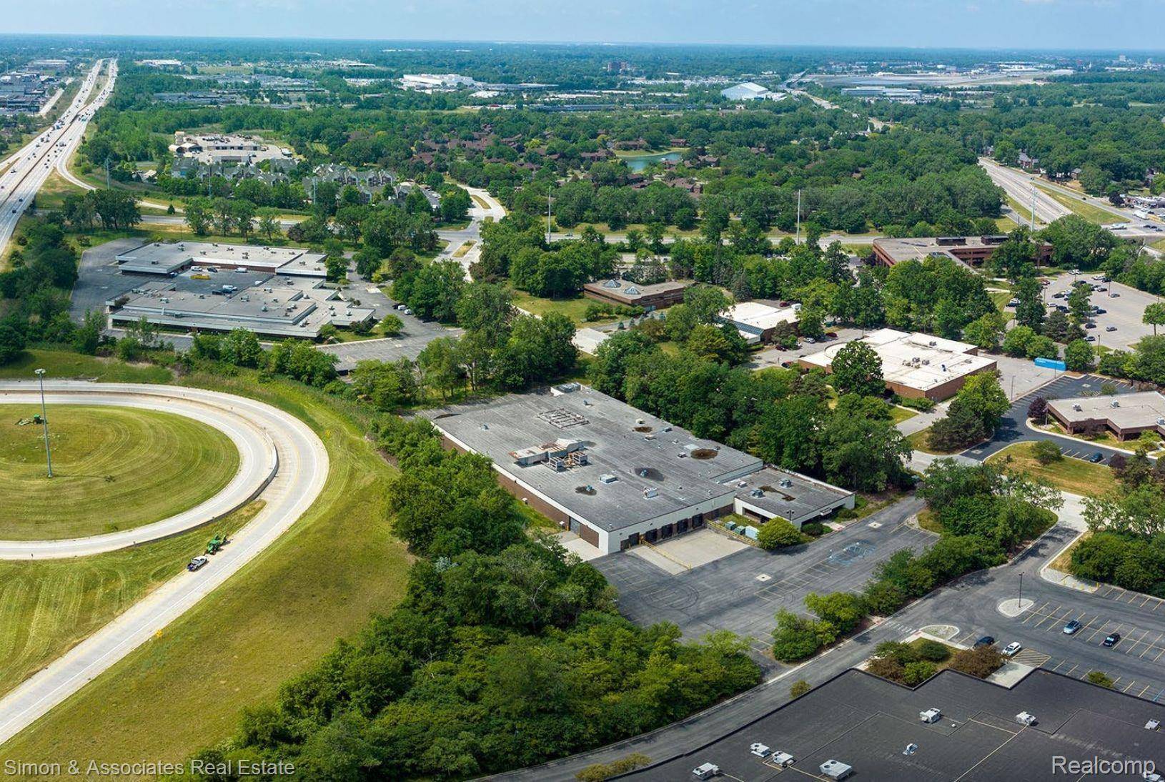 15203 S Commerce DR, Dearborn, MI 48120