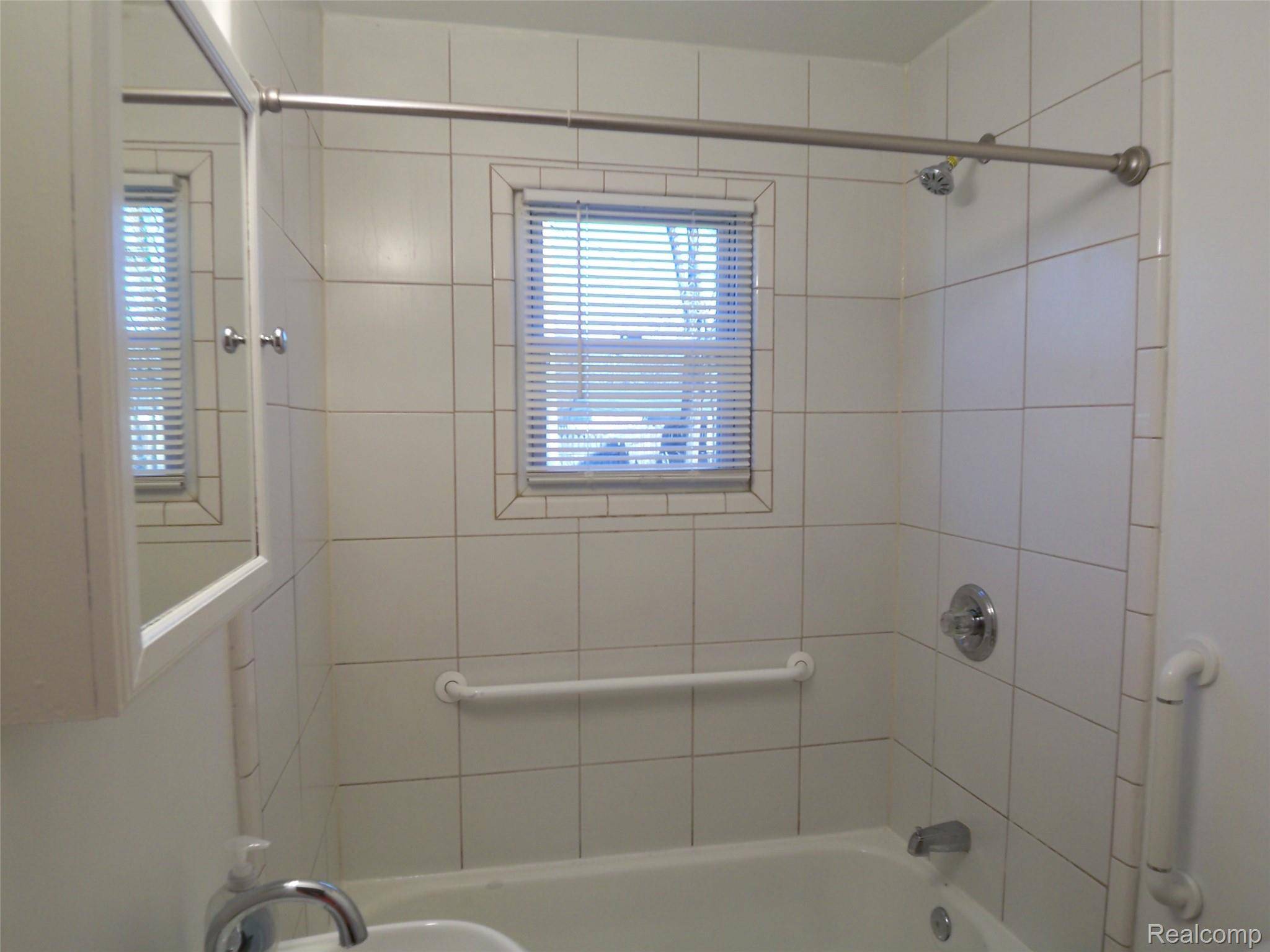 Warren, MI 48091,21832 Conners AVE