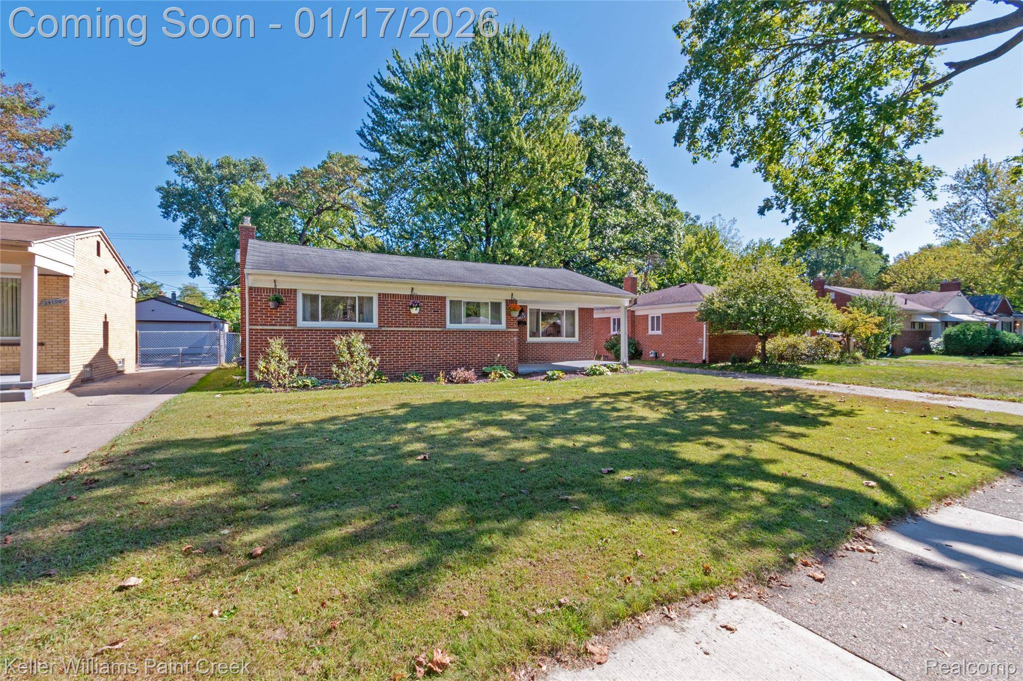 Oak Park, MI 48237,24070 Rosewood ST