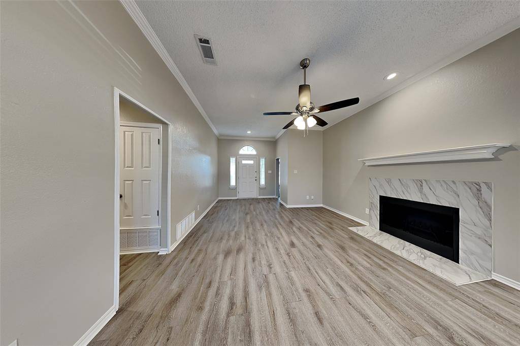 Watauga, TX 76148,6113 Courtside Drive