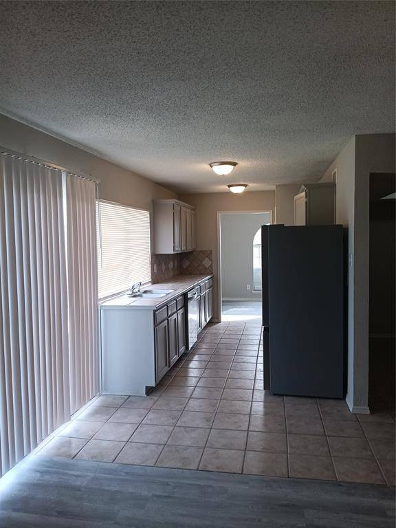 Desoto, TX 75115,515 Faye Street