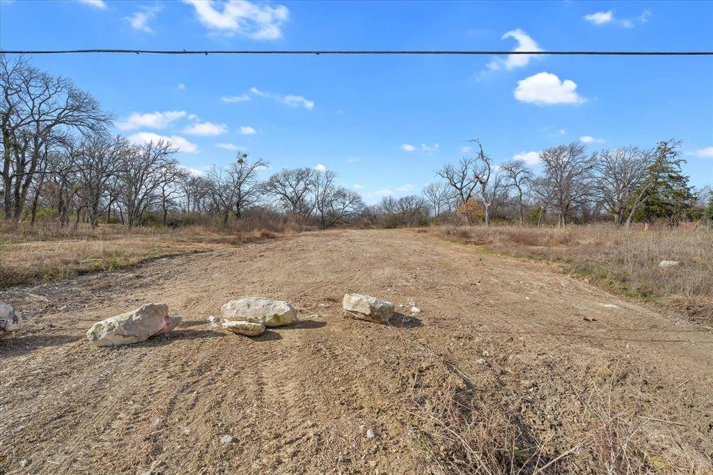 Dallas, TX 75212,2407 Tally Ho Lane